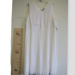 Catherines 22 white dress New